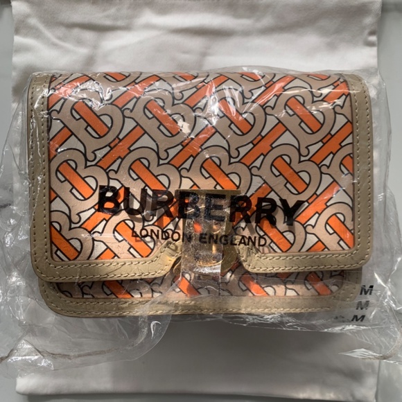 Tb Monogram Print Belt Bag - Picture 11 of 13